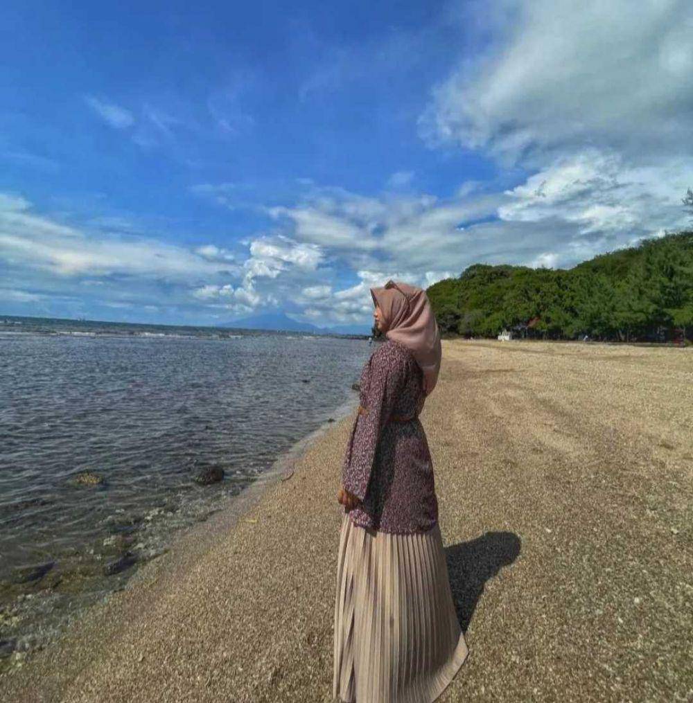 Pantai Tampora (instagram.com/khusnulmega_)