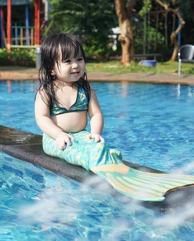 Masa kecil Moonella (instagram.com/babymoonella)