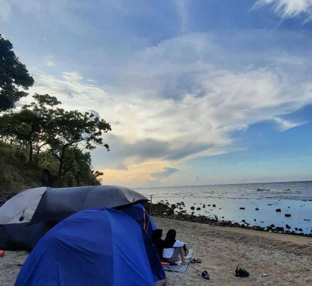 Pantai Tampora (instagram.com/rizapuss)