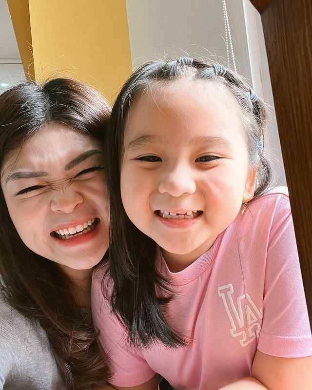 Moonella dan mama (instagram.com/itsmerry91)