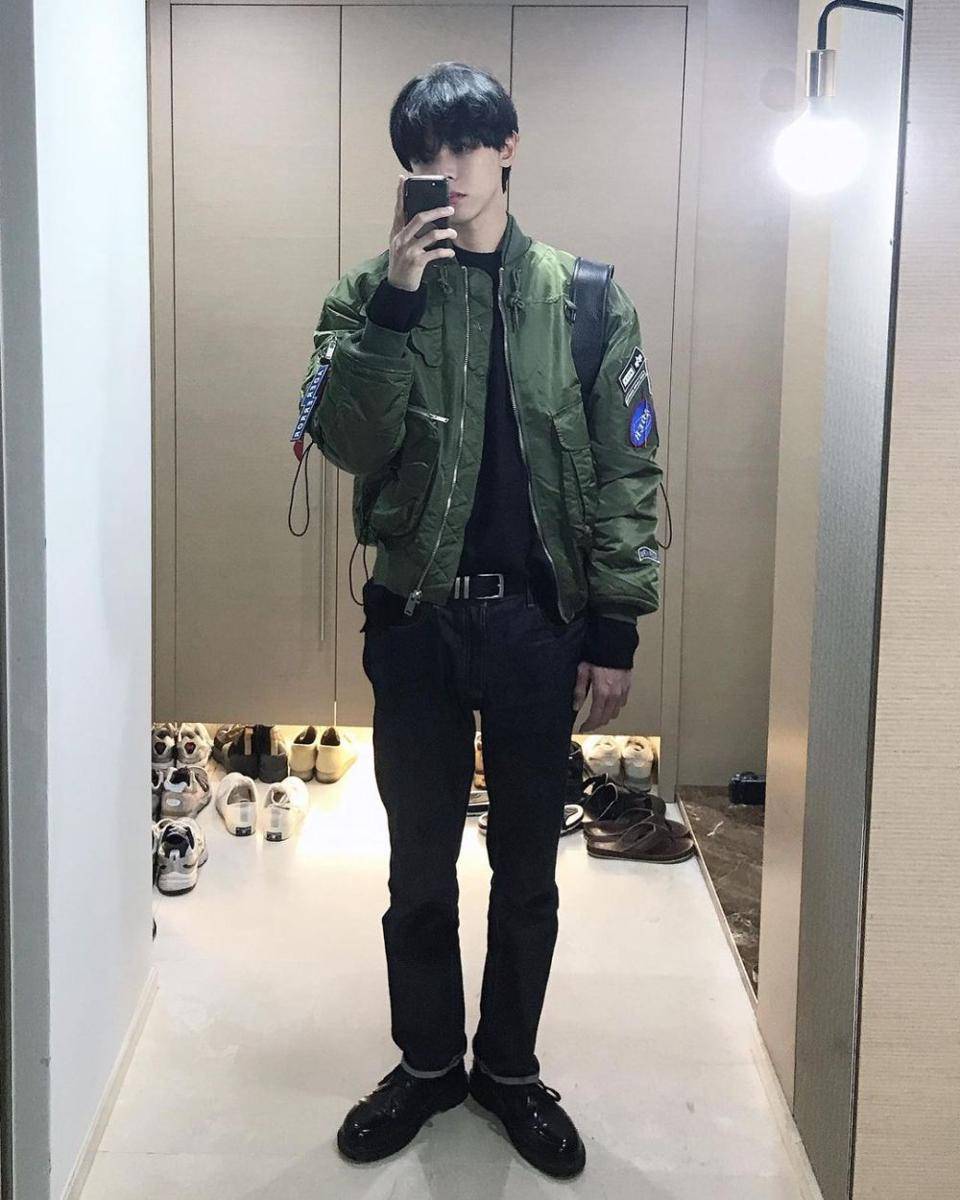 ide OOTD dengan jaket ala Joo Woo Jae (instagram.com/ophen28)