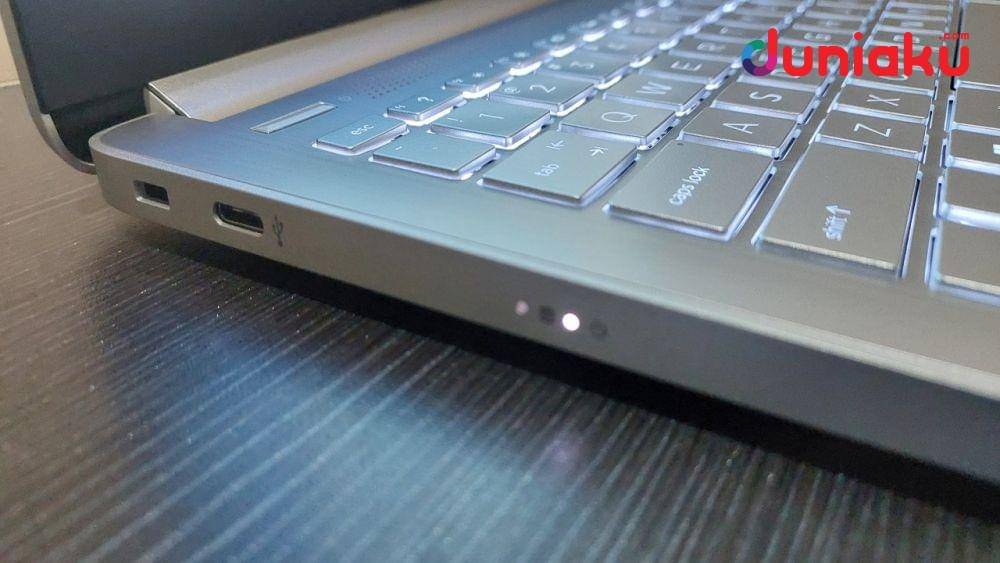 HP 14s-dk1524AU dengan AMD Athlon Silver 3050u. duniaku.com/Adhitya Daniel