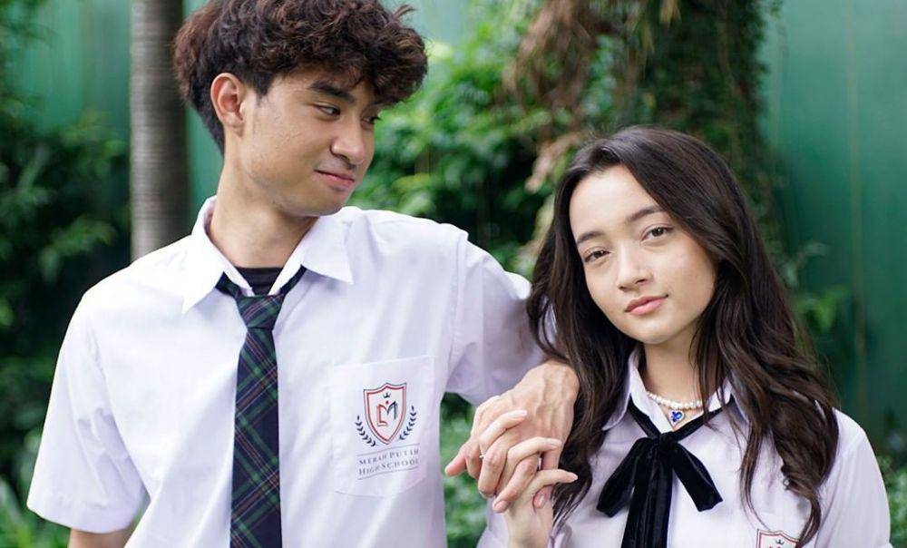 Potret para cast saat syuting series 'Bad Boys vs Crazy Girls'. (instagram.com/viuindonesia)