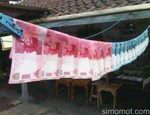 memon lucu saat menyambut 17-an (facebook.com/nanangrahmat)
