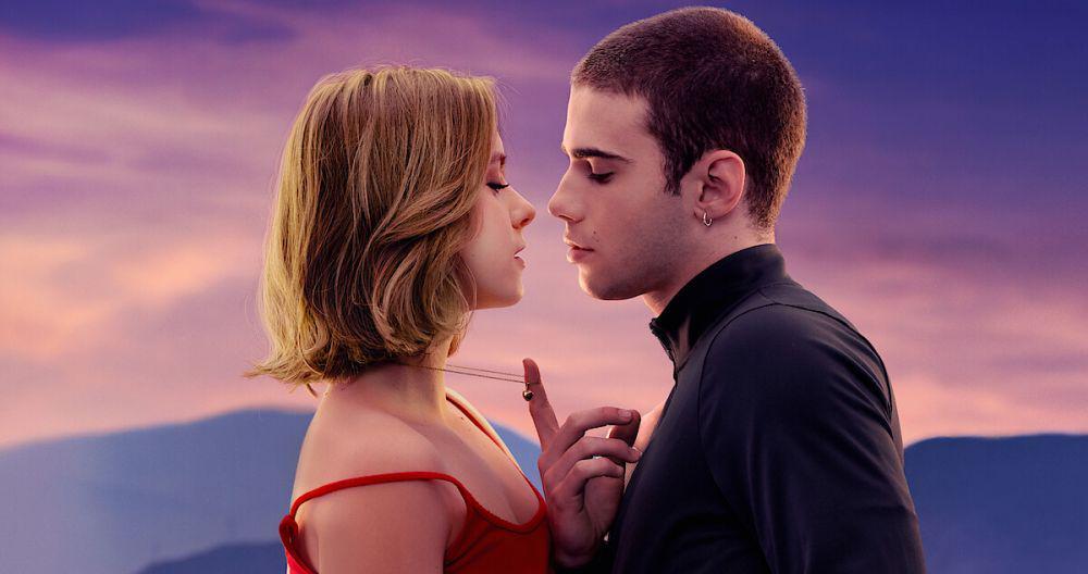 9 Rekomendasi Film Mirip Fifty Shades of Grey, Bikin Kepanasan!