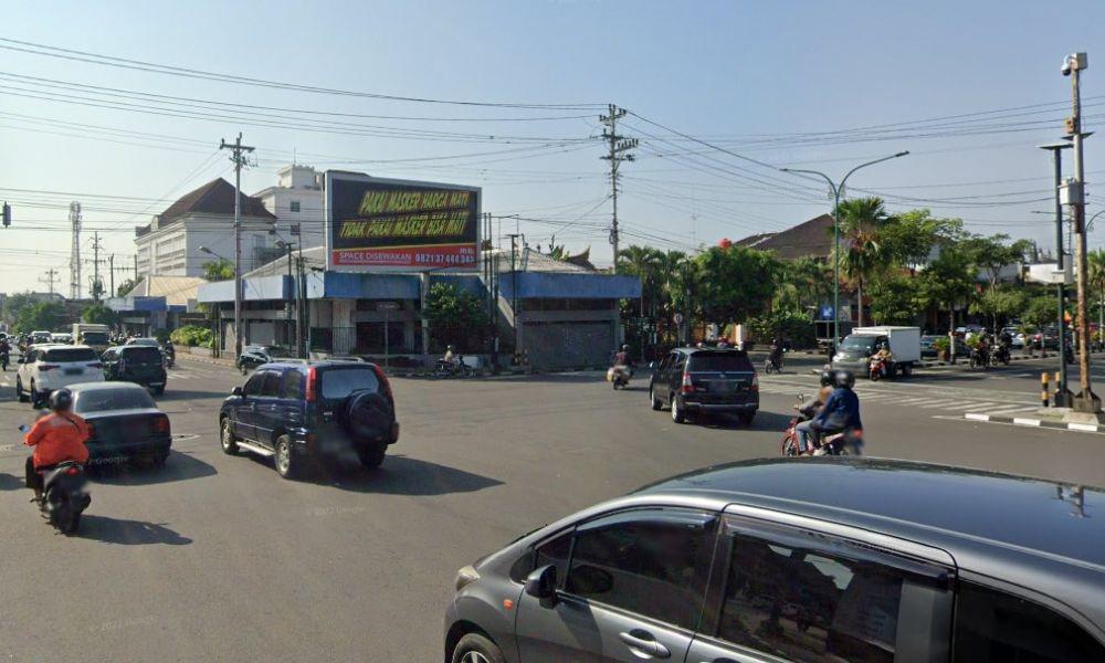 Simpang Empat Gondomanan Bakal Bebas dari Kabel Semrawut