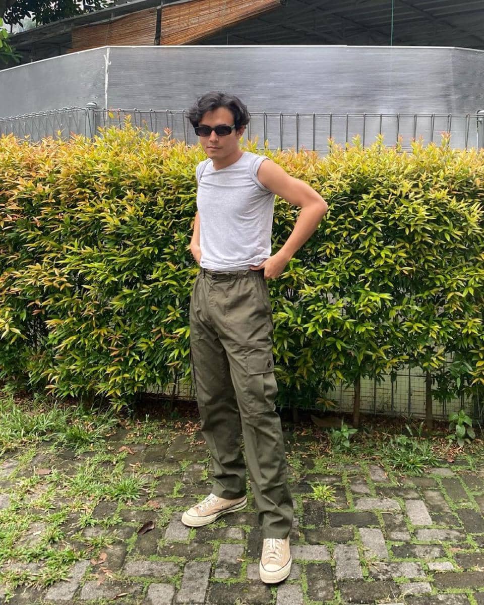 Inspirasi OOTD ala Aktor Pengabdi Setan 2 (Instagram.com/jourdy.pranata)