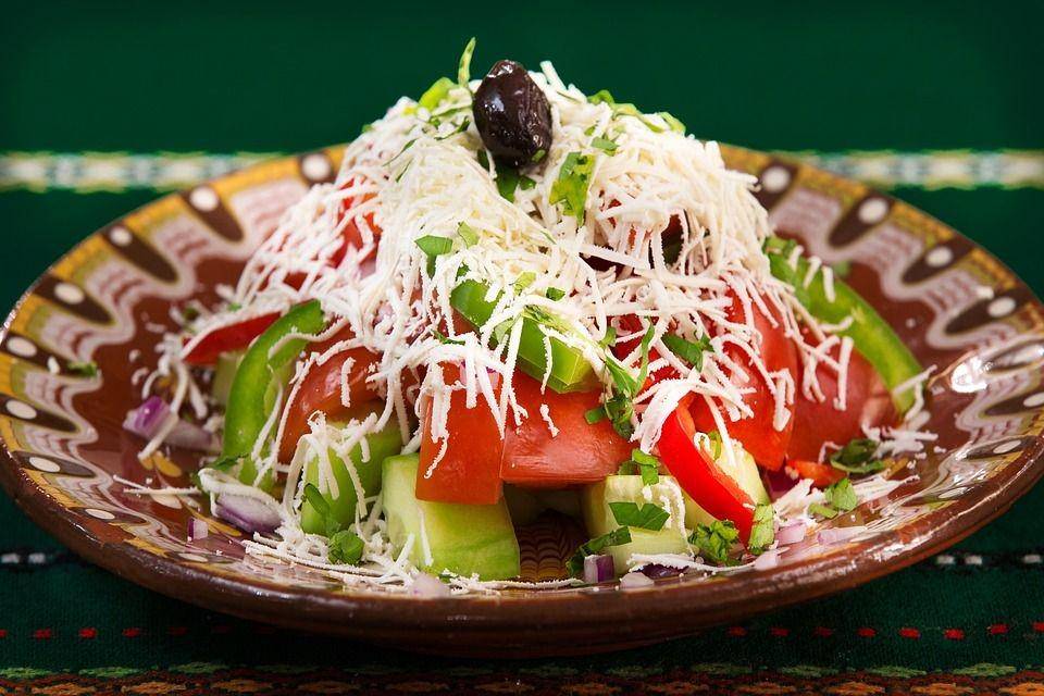Ilustrasi salad shopska (pixabay.com/pastel100)