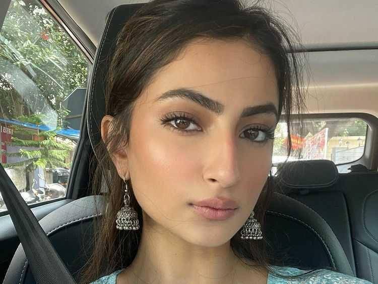 Palak Tiwari (instagram.com/palaktiwarii)