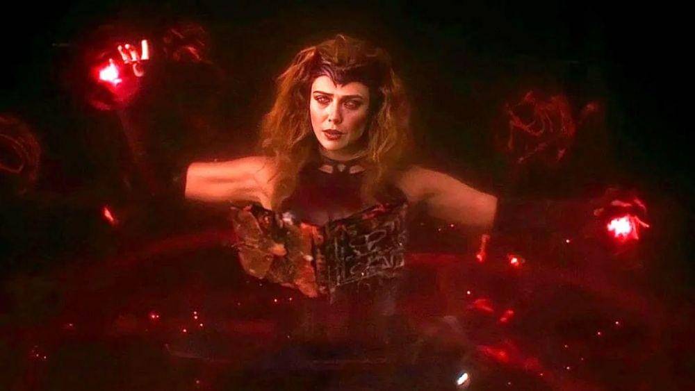 Scarlet Witch dengan kekuatan dari Darkhold (dok. MCU)