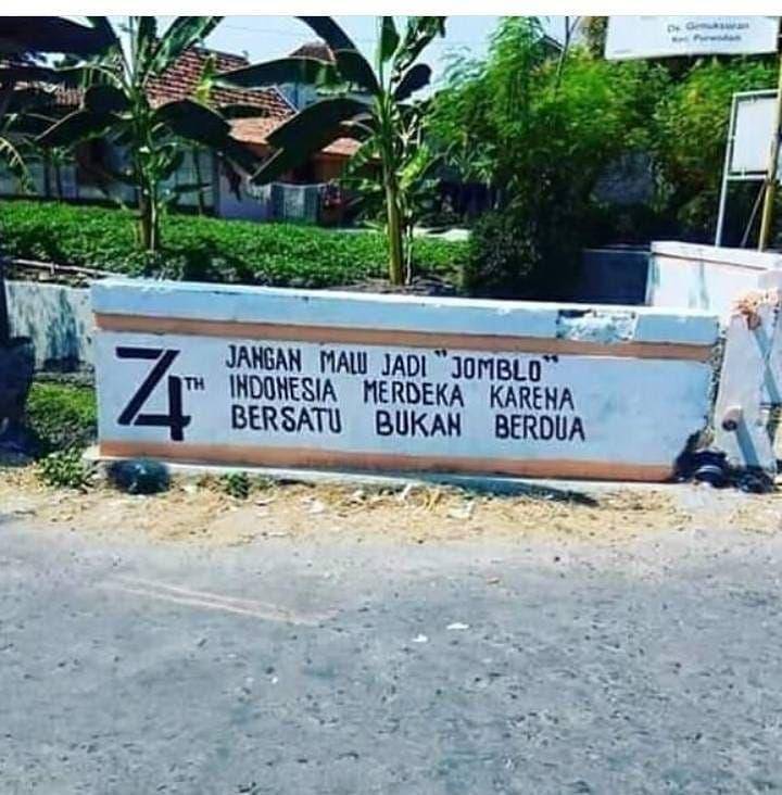 memon lucu saat menyambut 17-an (1cak.com)