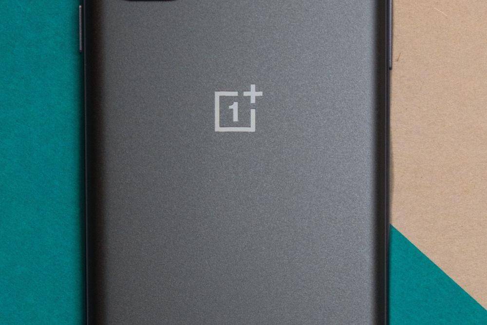 ilustrasi smartphone OnePlus (pexels.com/Atharva Whaval)