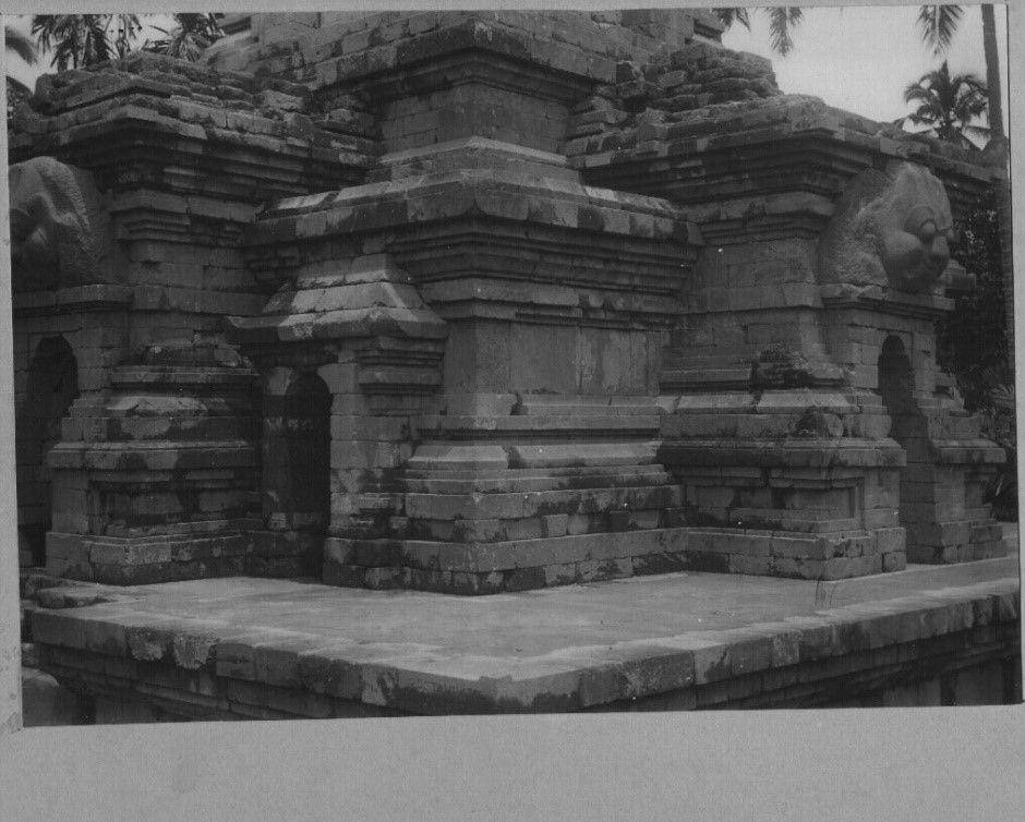 Foto Candi Singosari tahun 1937. Kemendikbud.go.id
