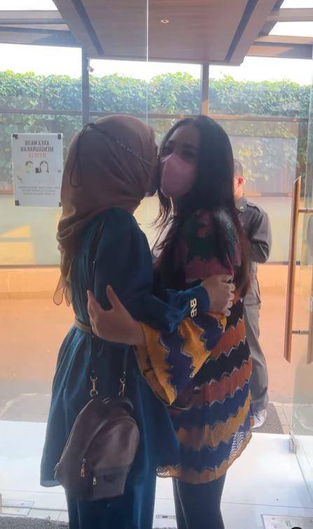 arisan geng Cendol (Instagram.com/tya_ariestya)