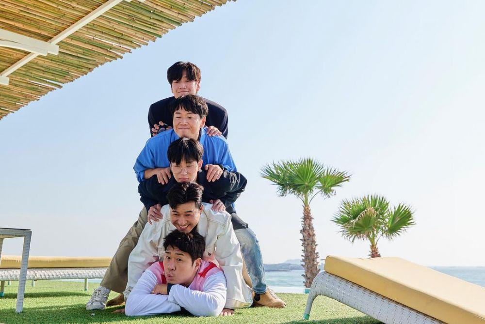 Variety Show Korea '2D1N' (instagram.com/kbs_unicorn)