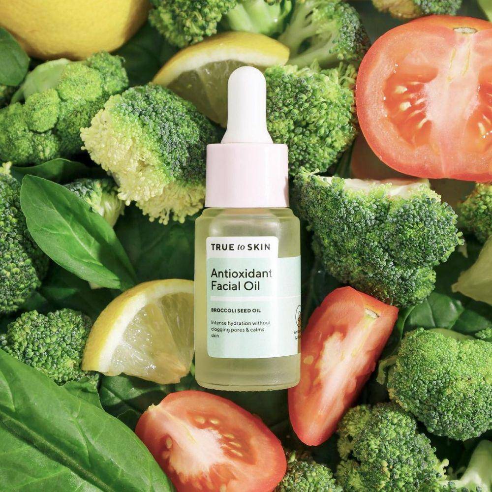 True to Skin Antioxidant Facial Oil (instagram.com/truetoskinofficial)