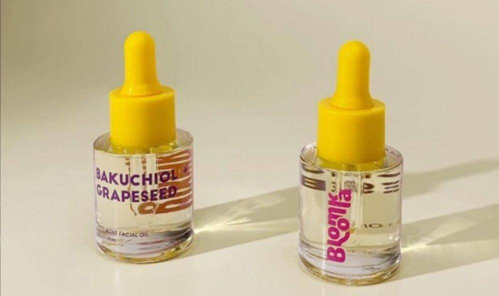 Bloomka Bakuchiol + Grapeseed Anti-Acne Facial Oil (tokopedia.com/desiree)