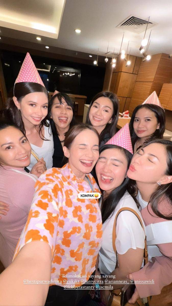 Ulang tahun ke-30 Enzy Storia (Instagram.com/enzystoria/)