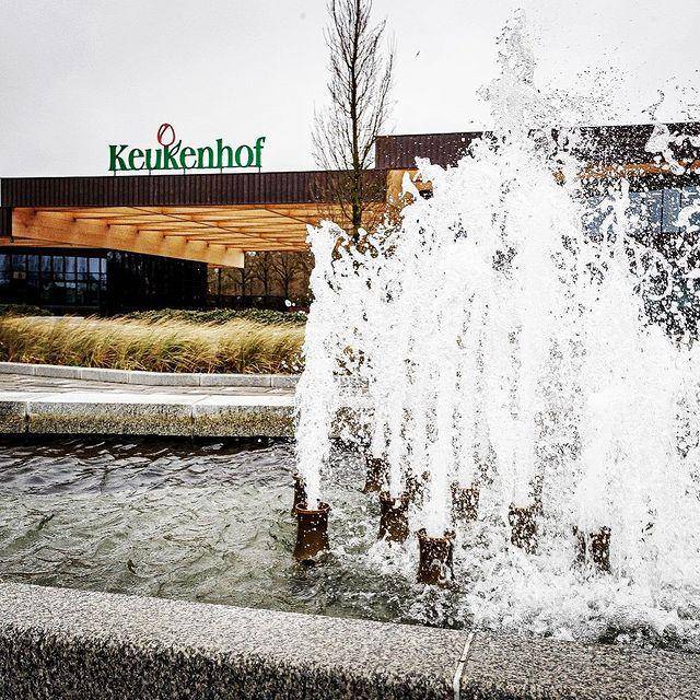 potret tampak depan Keukenhof (instagram.com/visitkeukenhof)