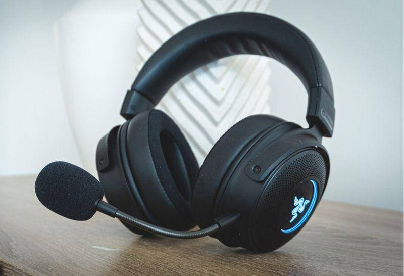 Razer Kraken Pro V3 (pcgamer.com)