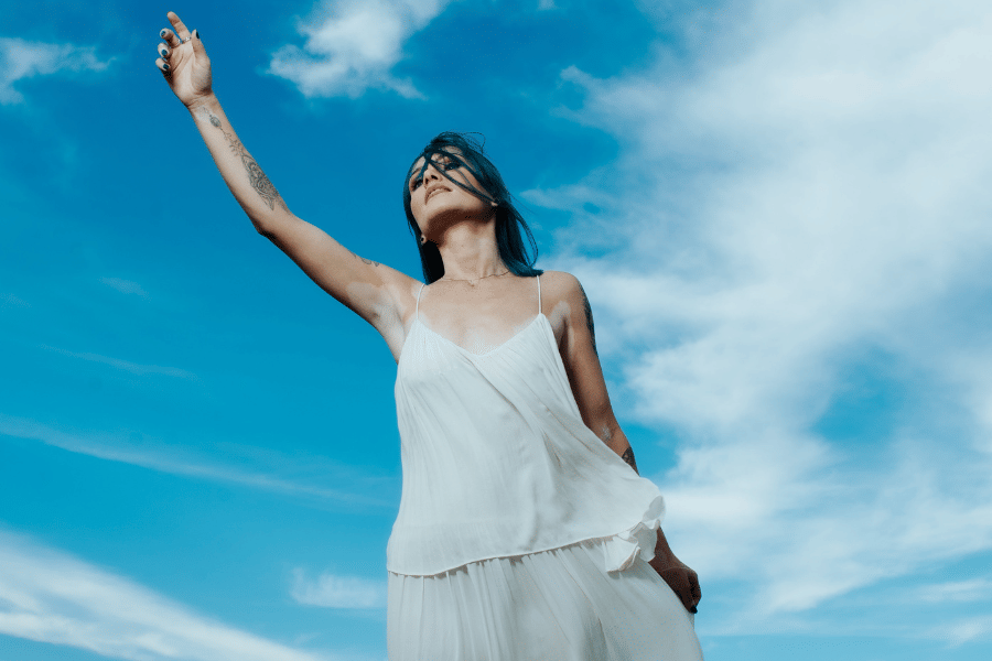 [QUIZ] Tes Usia Mental Kamu dari Foto Langit Favorit