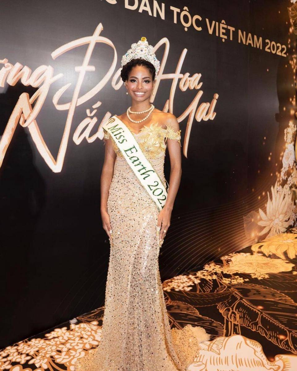 Potret Beauty Queen Dunia yang Berkunjung Ke Vietnam di Sepanjang Tahun 2022 (Instagram.com/missearth)