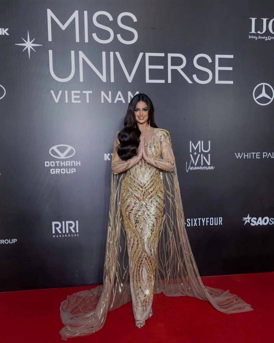 Potret Beauty Queen Dunia yang Berkunjung Ke Vietnam di Sepanjang Tahun 2022 (Instagram.com/harnaazsandhu_03)