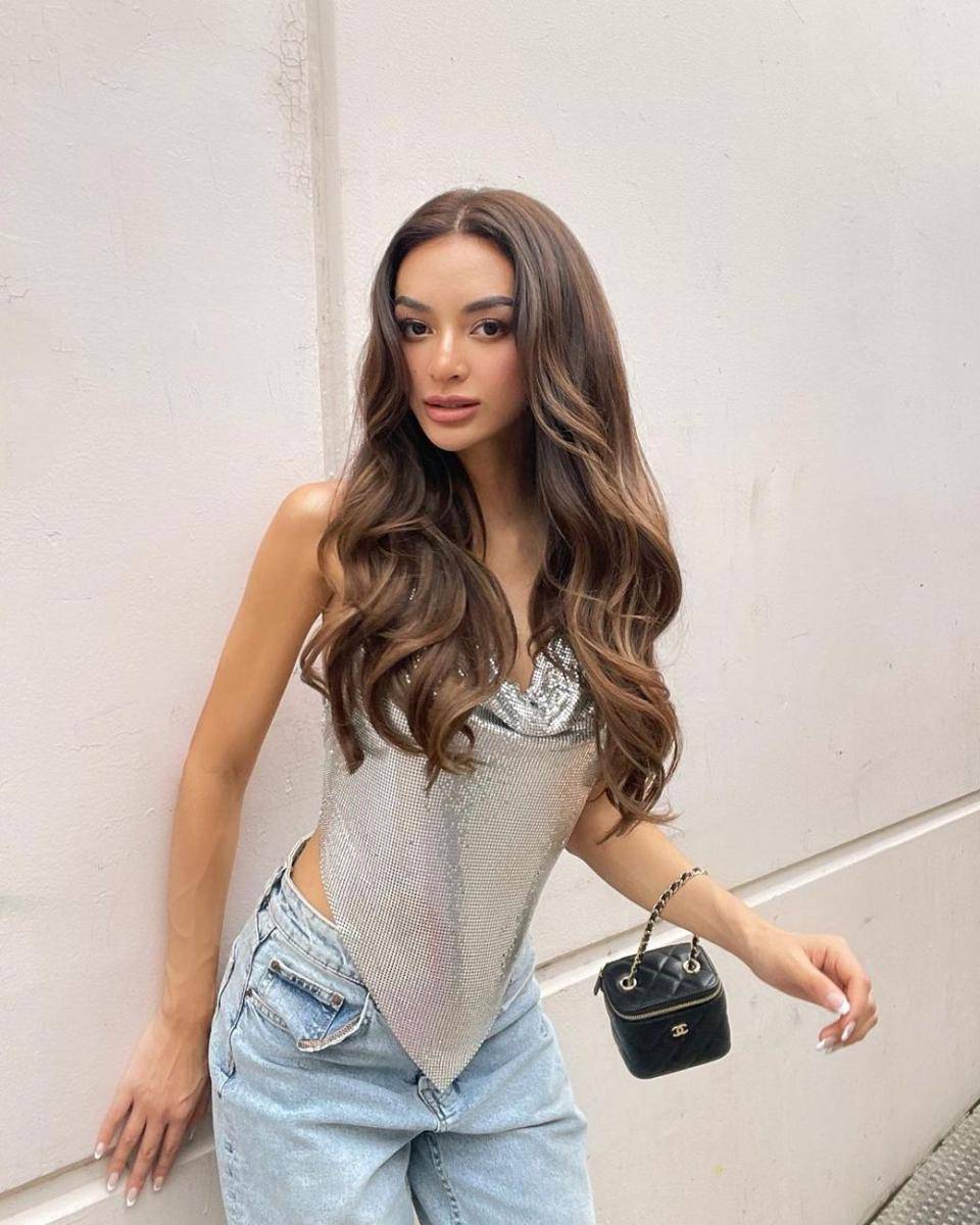 Ratu Kecantikan Dunia dengan Followers Instagram Terbanyak (Instagram.com/kylieverzosa)