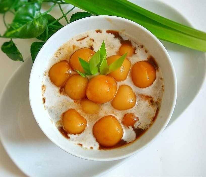Bubur candil ketan (instagram.com/bunda.tia31)