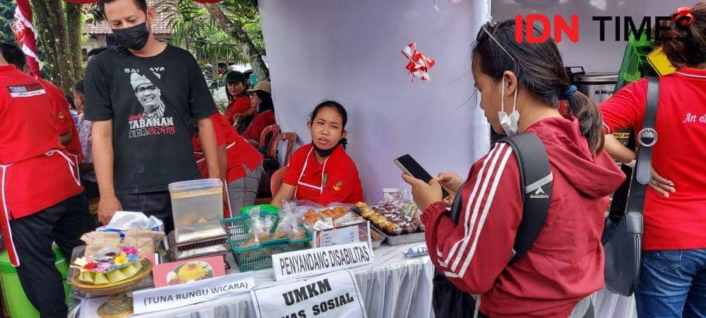 Stand khusus penyandang disabilitas di pameran UMKM Tabanan. (IDN Times/Wira Sanjiwani)