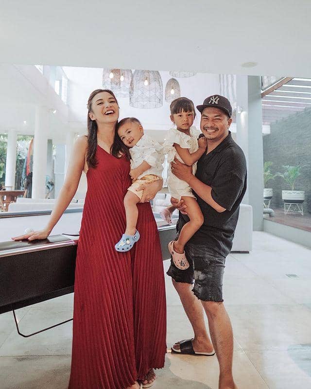 Chelsea Olivia dengan gigi Gingsul (instagram.com/chelseaoliviaa)