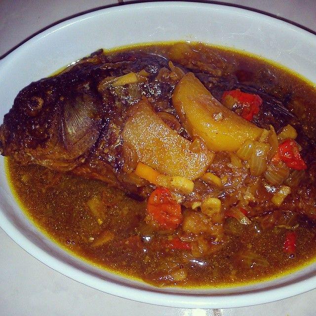 semur ikan mujair (instagram.com/ayuphitaloqa)