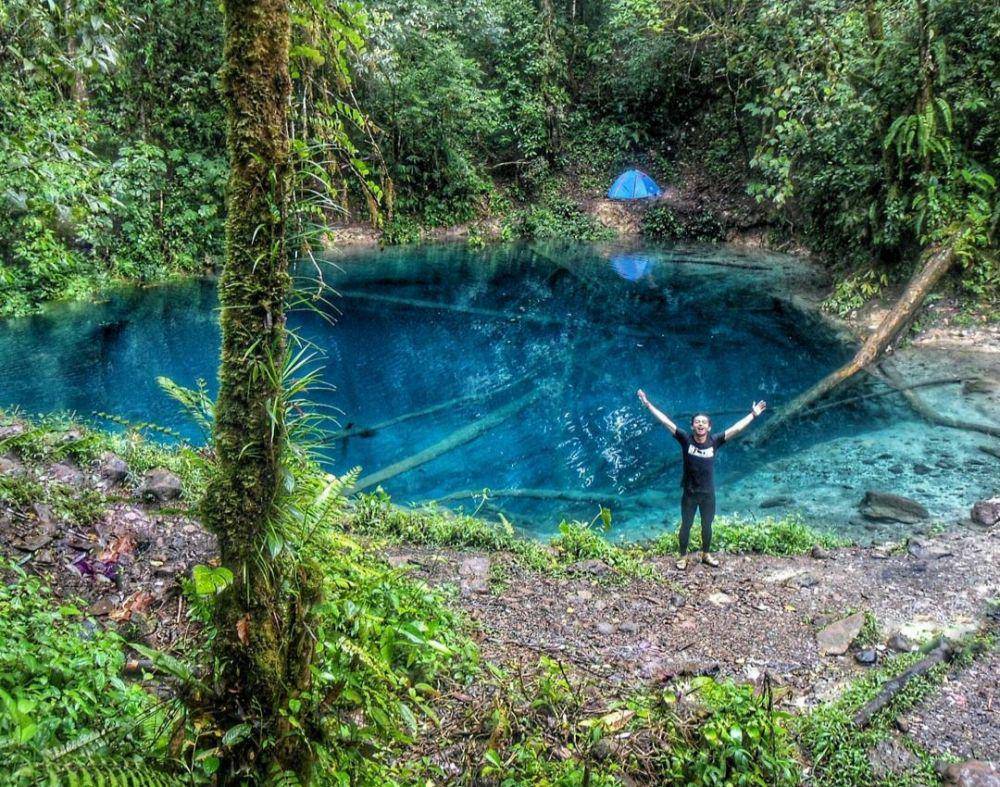Danau Kaco (instagram.com/baratdaya_)