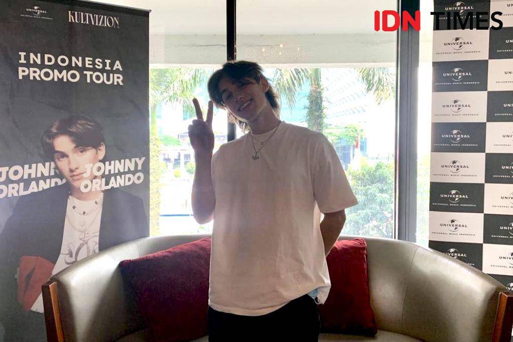 Johnny Orlando di Hotel Mandarin, Jakarta pada Jumat (12/8/2022) (IDN Times/Rafifa Shabira)