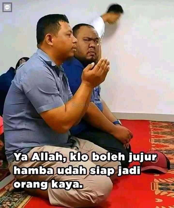meme lucu butuh uang (twitter.com/convomfs)