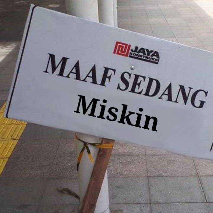 meme lucu butuh uang (twitter.com/krpukudang)