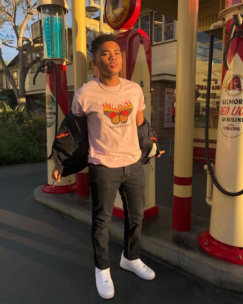 Chosen Jacobs (instagram.com/chosenjacobs)