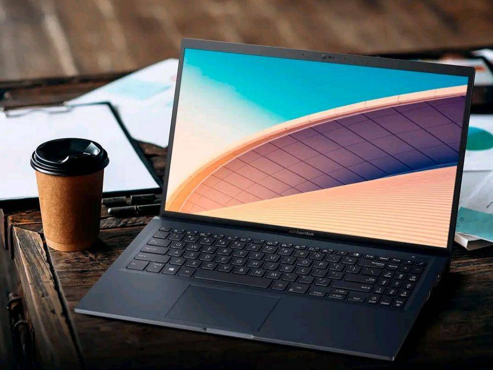 ExpertBook L1 L1400 (facebook.com/ASUS)