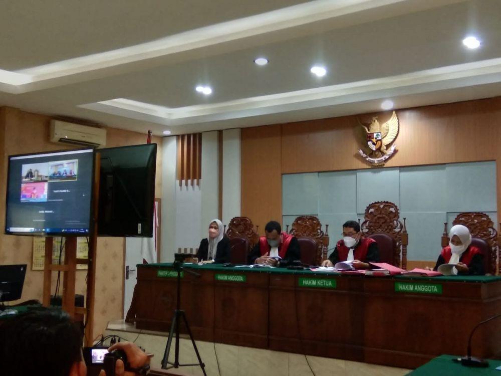 FR Terdakwa pencuri mobil dinas Bupati Bojonegoro Anna Mu'awanah divonis 2, 6 tahun penjara. Dok Istimewa
