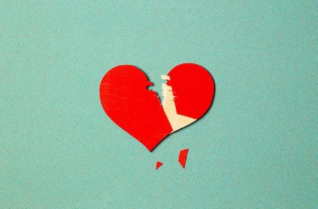 10 Lagu Kpop tentang Gagal Move On, Bikin Kangen Mantan!