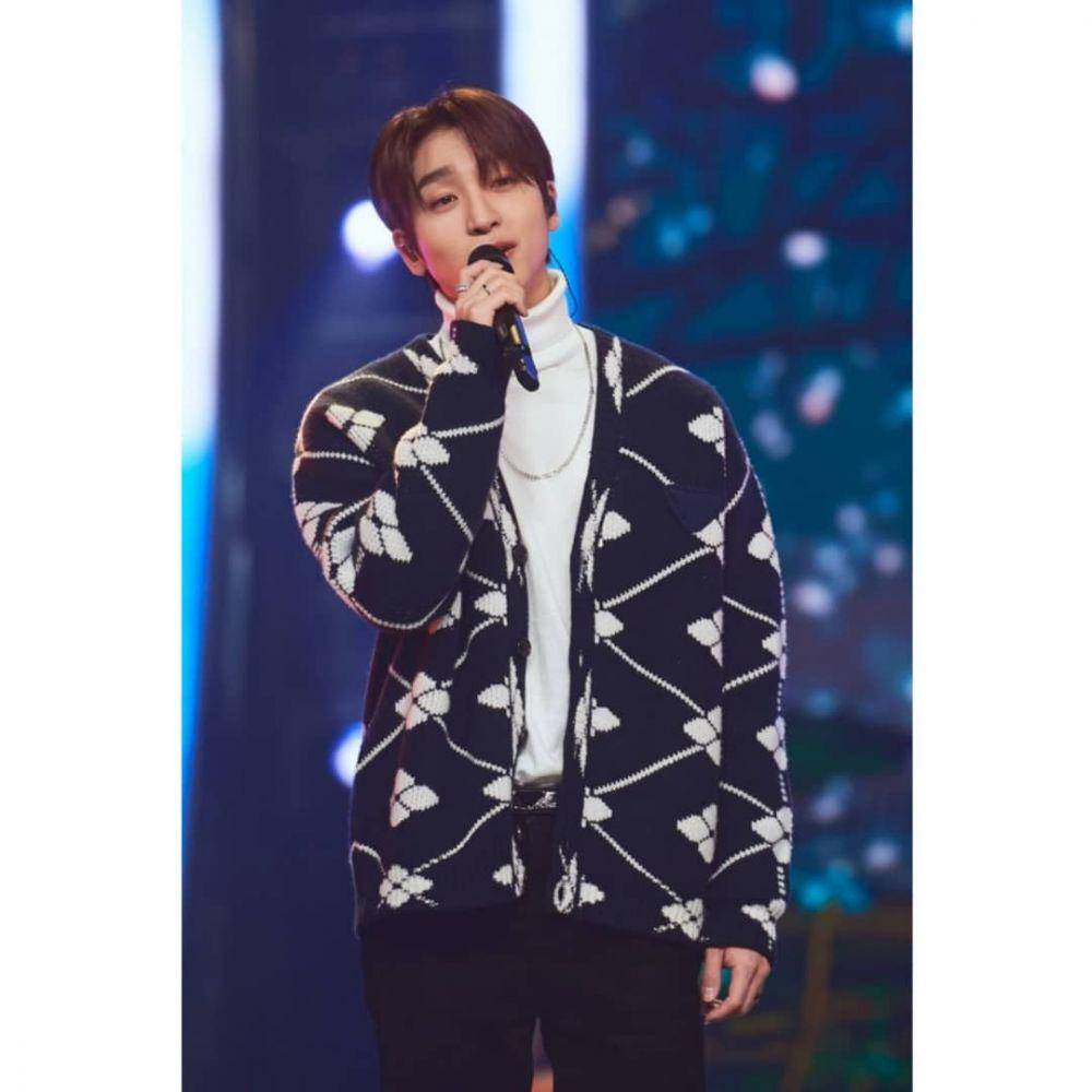 referensi outfit Sangyeon The Boyz (instagram.com/sangyeon_mango)