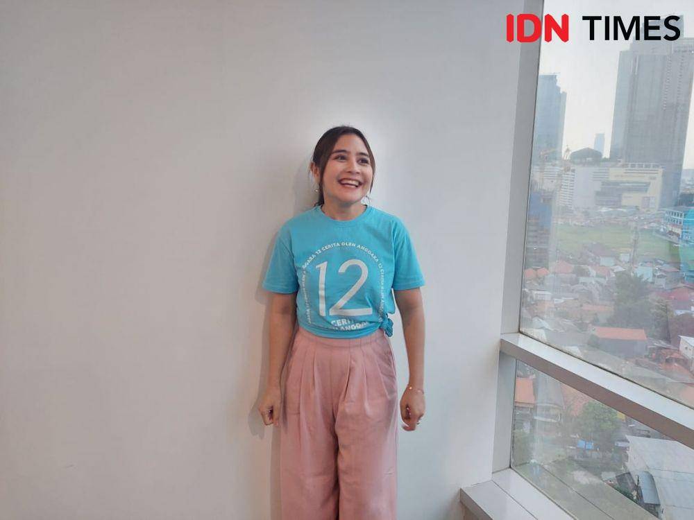 Prilly Latuconsina di kantor IDN Media, pada Kamis, (11/8/2022) (IDN Times)