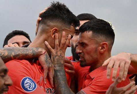 Borneo FC kalahkan Persik Kediri 2-1 di pekan keempat Liga 1 2022-2023, Jumat (12/8/2022). (Twitter/@BorneoSMR)