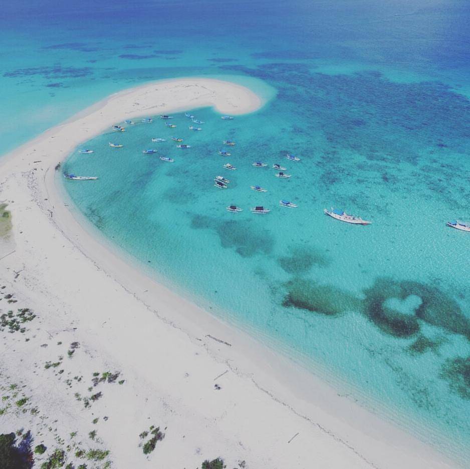 potret Pulau Lanjukang (instagram.com/indah.gumay)