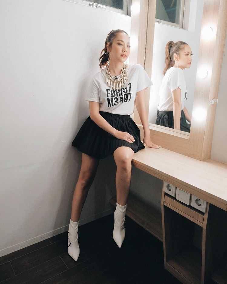 Bunga Citra Lestari (instagram.com/bclsinclair)