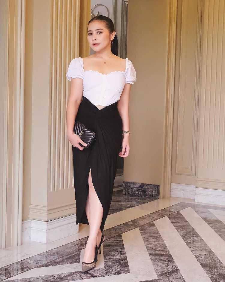 Prilly Latuconsina (instagram.com/prillylatuconsina96)