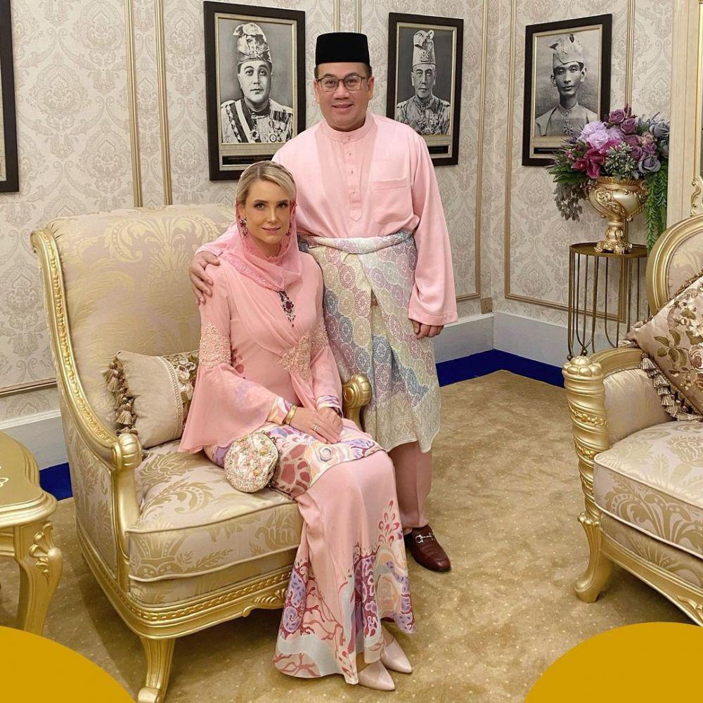 Che Puan Sofie Louise Johansson Petra, Tengku Mahkota Muhammad Fa-iz Petra (instagram.com/ljo_)