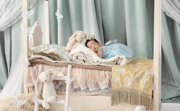 newborn photoshoot Alisha (instagram.com/ruby_26)