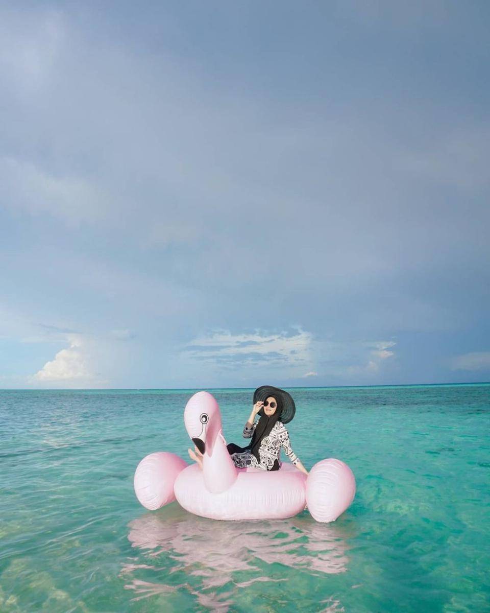 potret Pulau Lanjukang (instagram.com/rental_drone.id)
