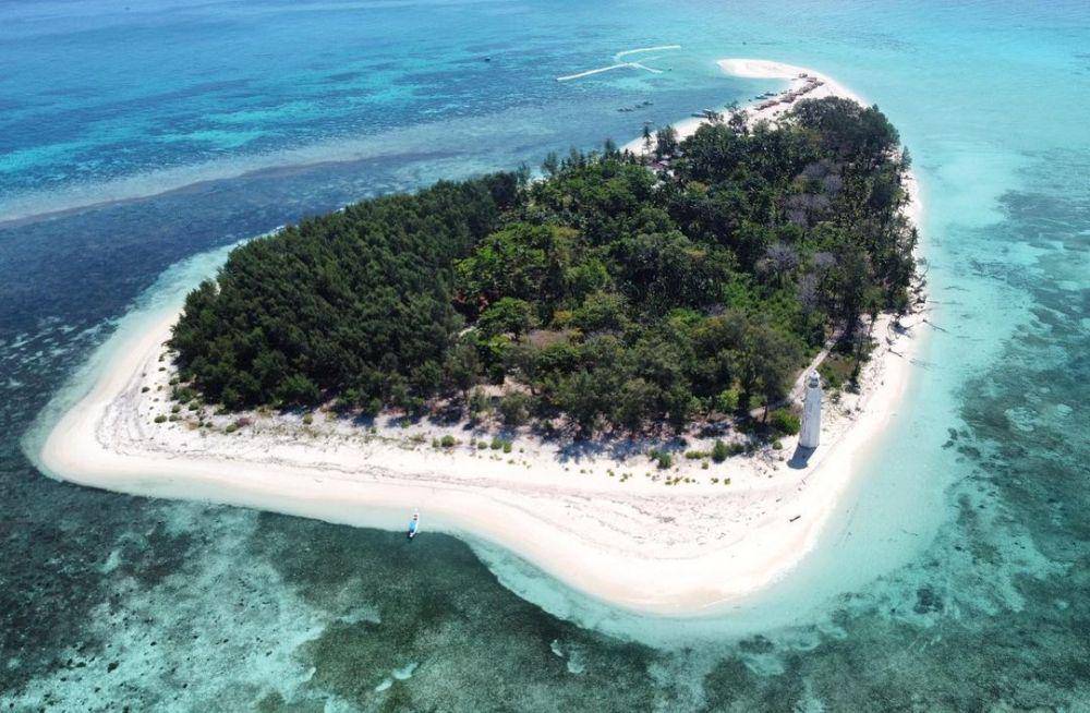 potret Pulau Lanjukang (instagram.com/frans_ariif)